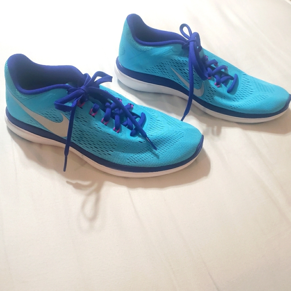 Nike Flex Shoes Size 8 New